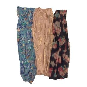 American Eagle Infinity Scarf Bundle